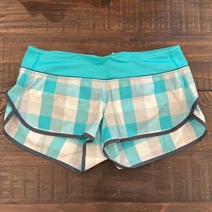 Lululemon Speed Shorts Original. Mid-rise 2.5”.
